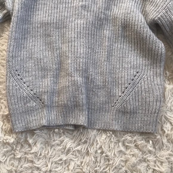 Grey sweater! Worn once! - Picture 4 of 4